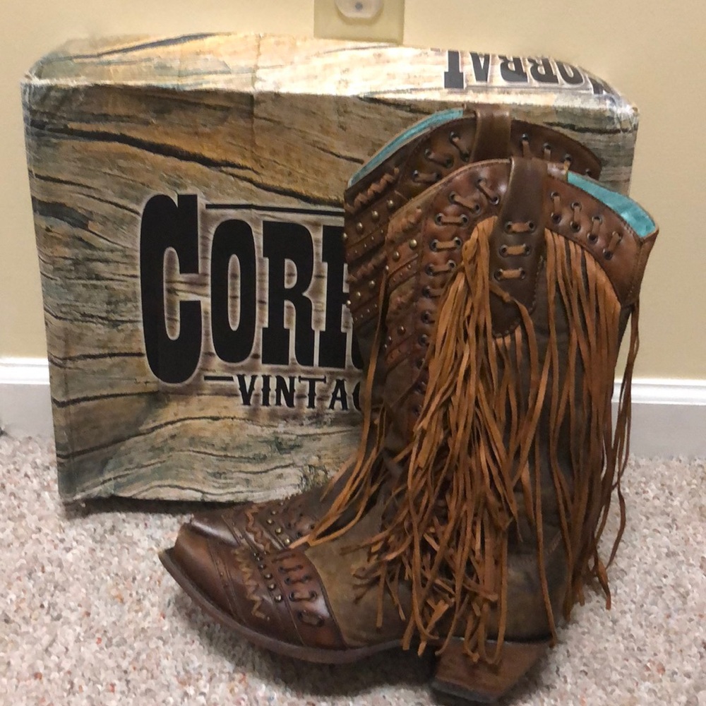 Corral boots